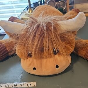 Easyer Lovabele Huggable Plush Brown Highland Cow. New With Tags